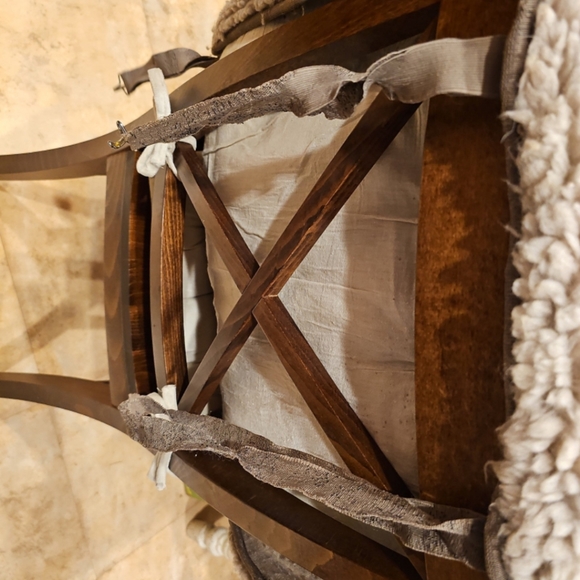 A set of sheep fur car seats - Picture 4 of 5